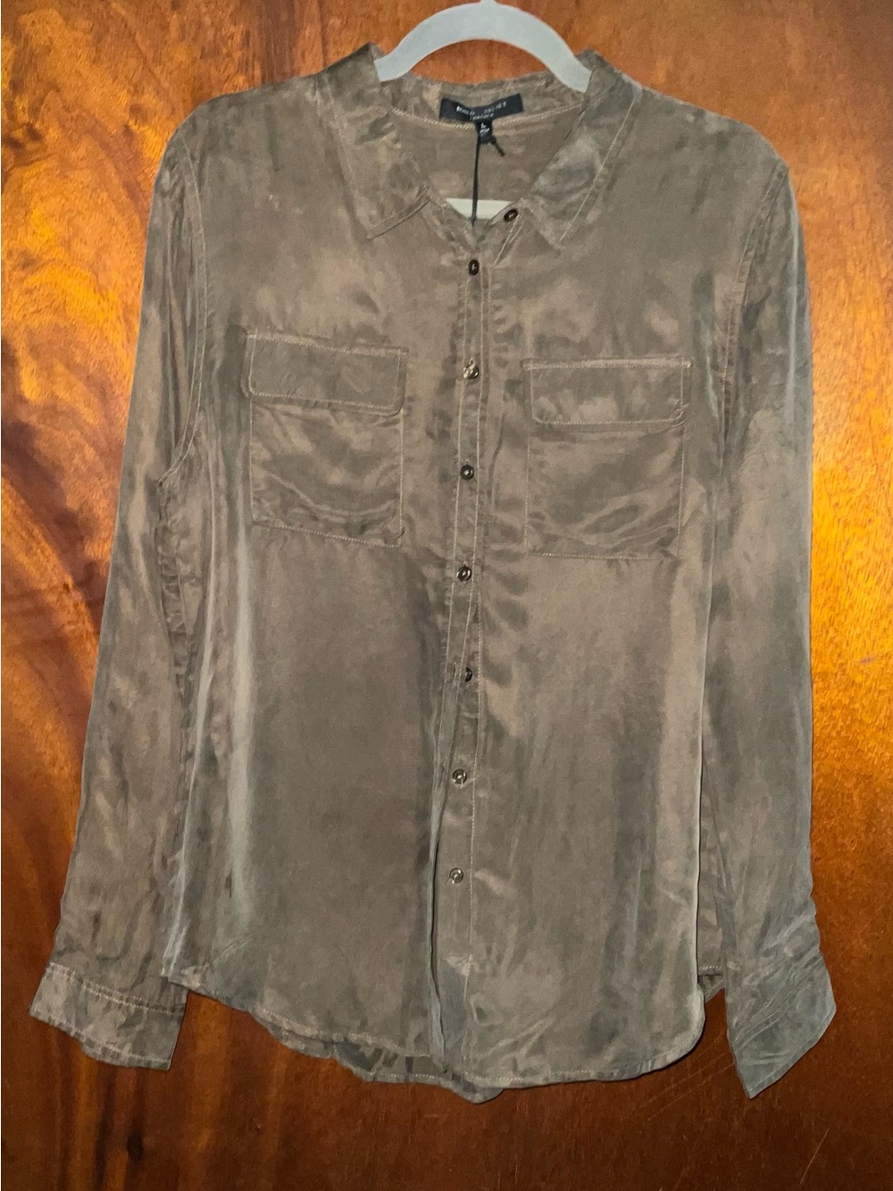 Romeo & Juliet Couture Men's Taupe Button-Down Shirt